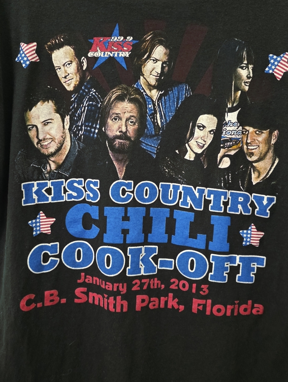 📣2013  🎶 Luke Bryan Kasey R Dunn FL GA - Thompson🟥 Kiss Graphic Tee SZ Large - Picture 3 of 4